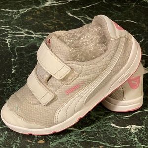 Puma little girl size 1Uk , 2C US